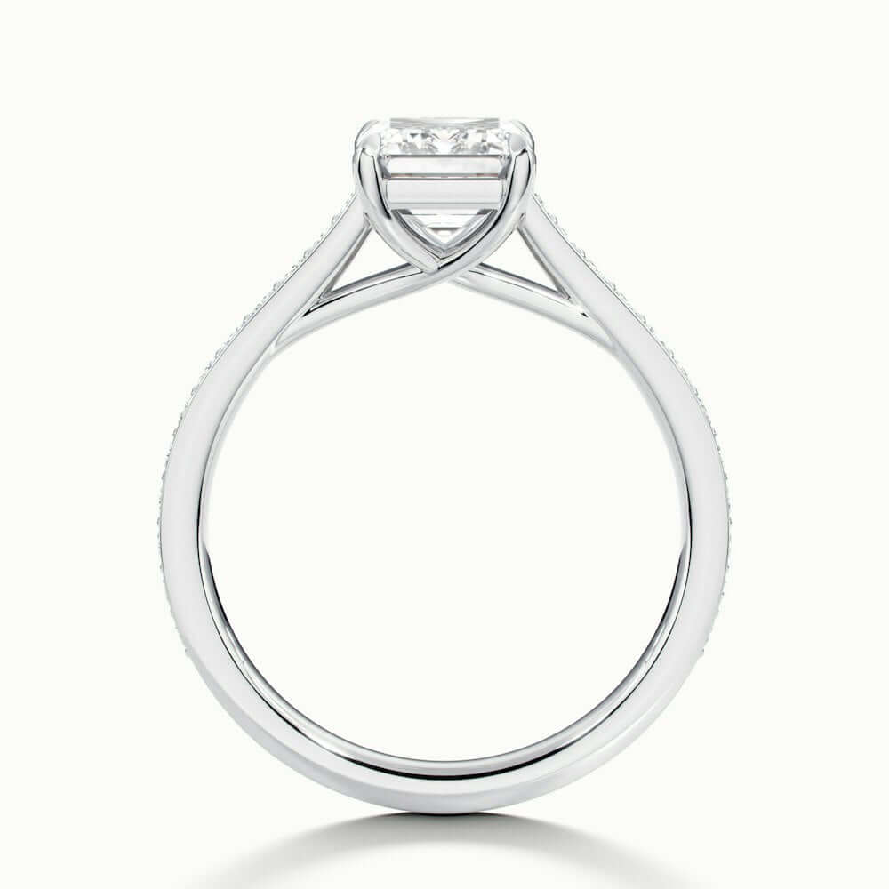 Kolları Taşlı Klasik Emerald Pırlanta Tektaş Nişan Yüzüğü