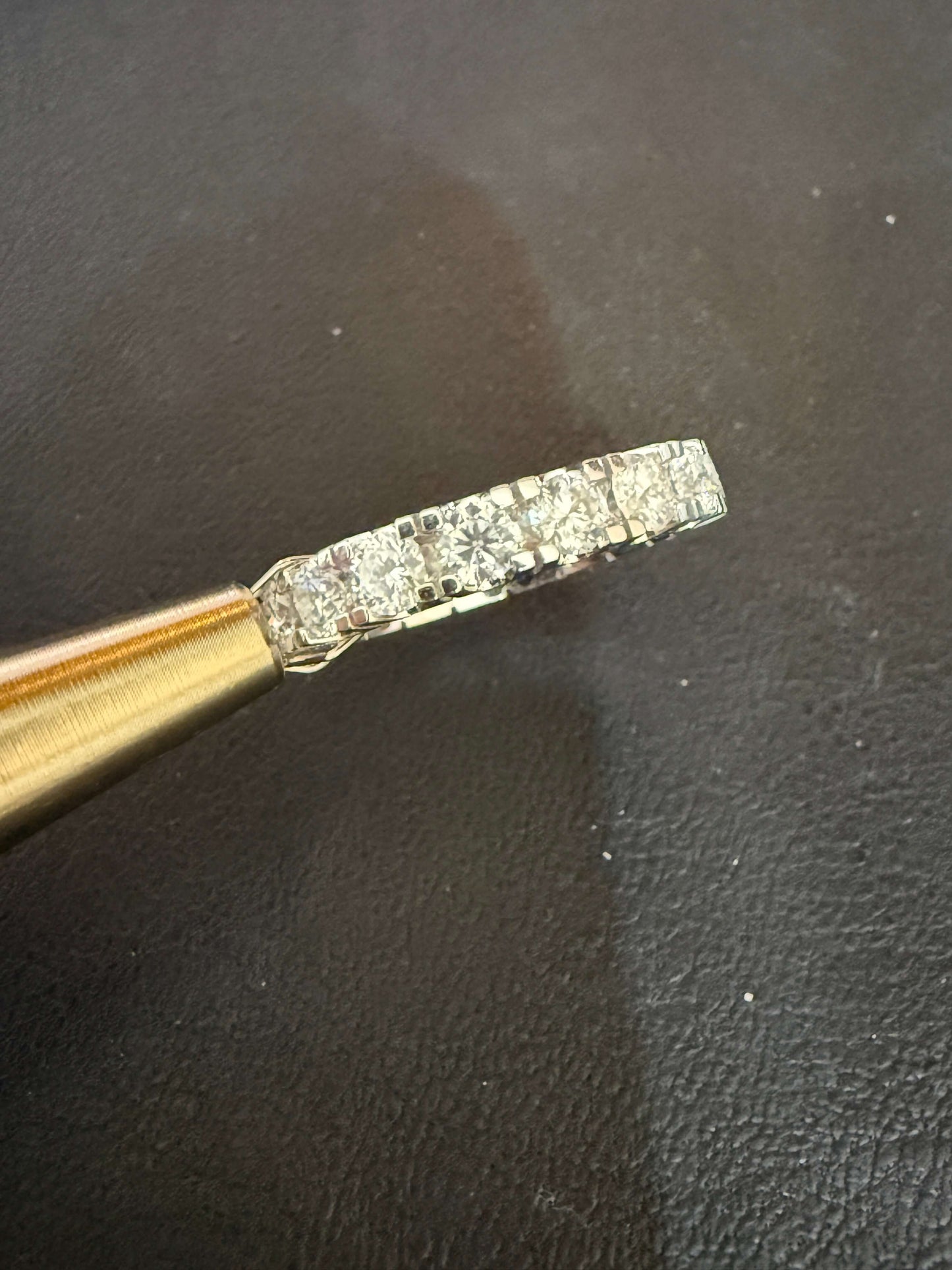 0.15 ct Taşlardan Oluşan Pırlanta TT02 Tamtur