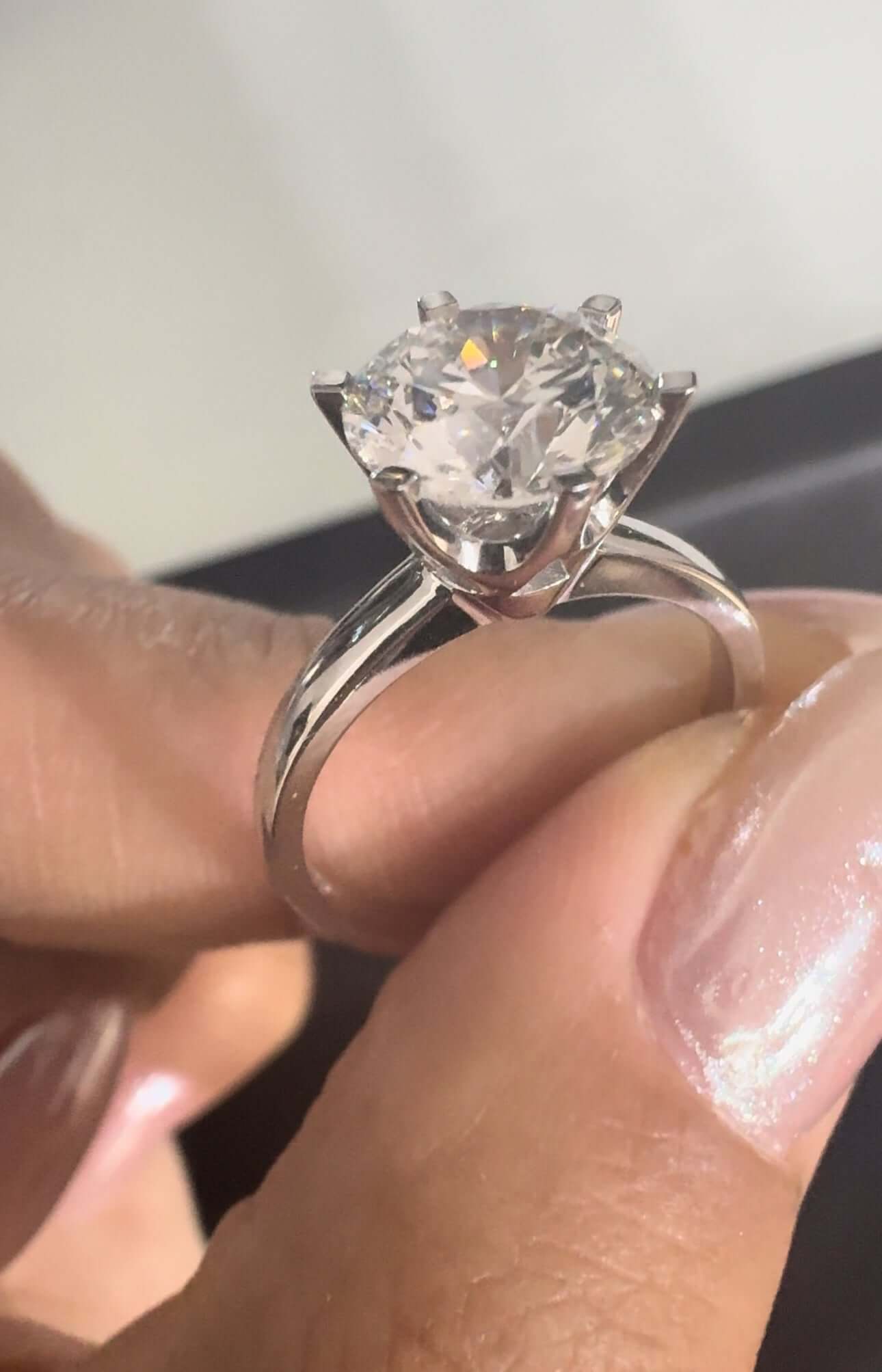1.51 Ct D Renk Tiffany Model Sertifikalı Pırlanta Yüzük