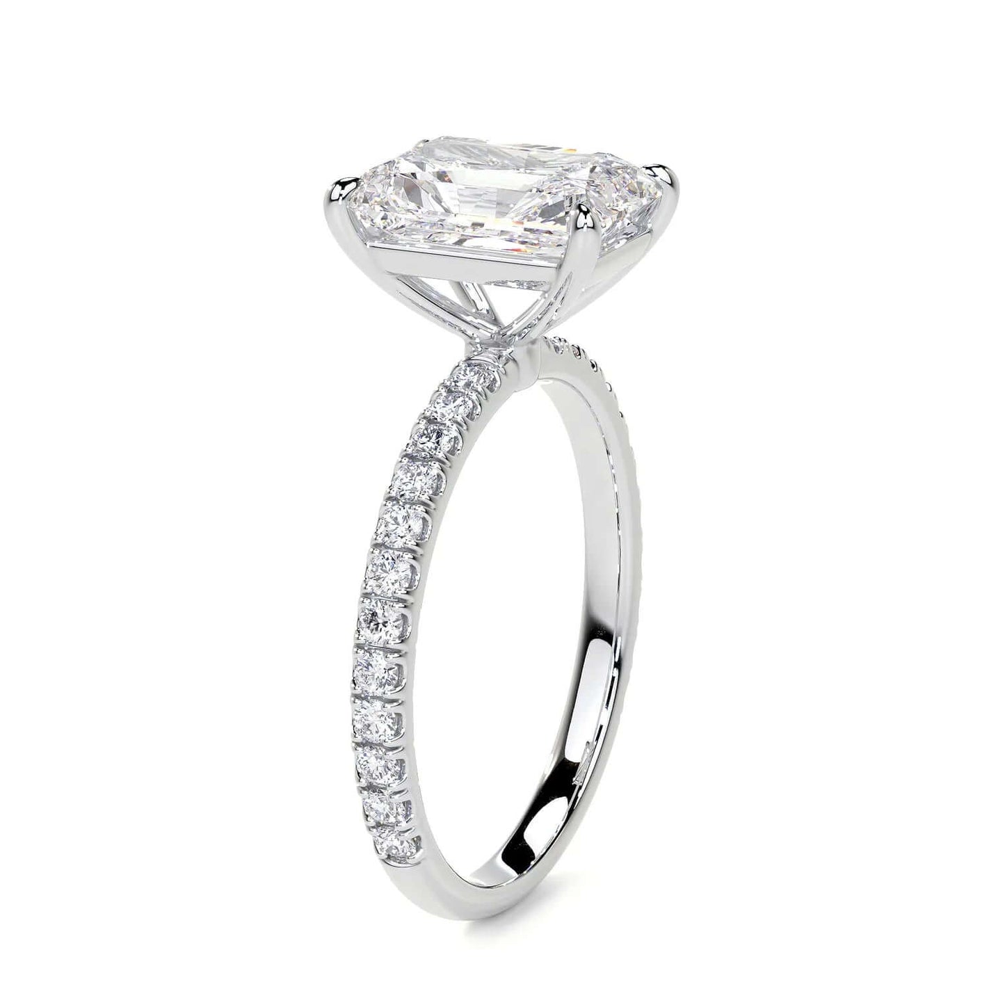 Radiant Kesim 2.51 Ct E Renk VS1 Berraklık Pırlanta Yüzük