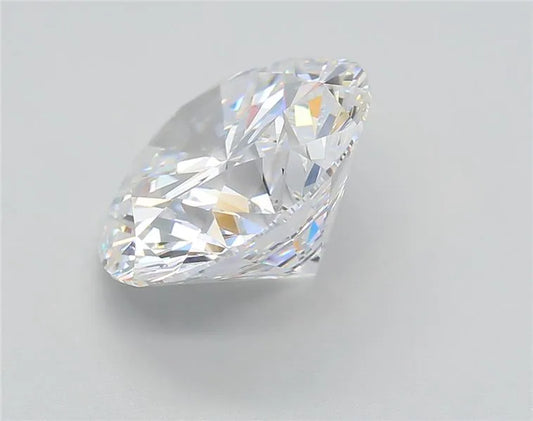 5.56 Carats ROUND Diamond