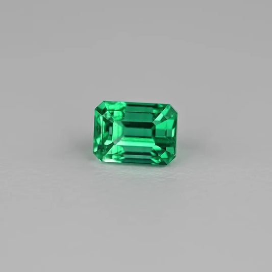 1.30ct Octagonal Natural Emerald (Colour Green, Clarity Eye Clean, Cut Faceted)