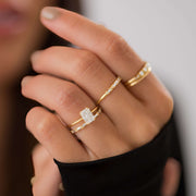 2.75 Ct E Renk VS1 Berraklık Sade Çift Tırnak Sarı Altın Radiant Pırlanta Yüzük media 1