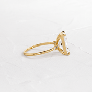 3.00 Ct D Renk VS1 Berraklık Kolları Minik Taşlı Sarı Altın Radiant Pırlanta Yüzük media 4