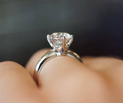 Tiffany Model 1.00 ct Pırlanta Tektaş Yüzük media 2