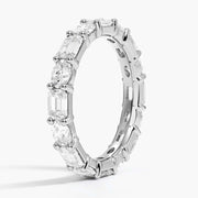 Emerald ve Oval Kesim Pırlantalı Tamtur Yüzük media 2