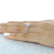 1.25 Ct D Renk VVS Berraklık Kolları Taşlı Beyaz Altın Emerald Pırlanta Yüzük media 4