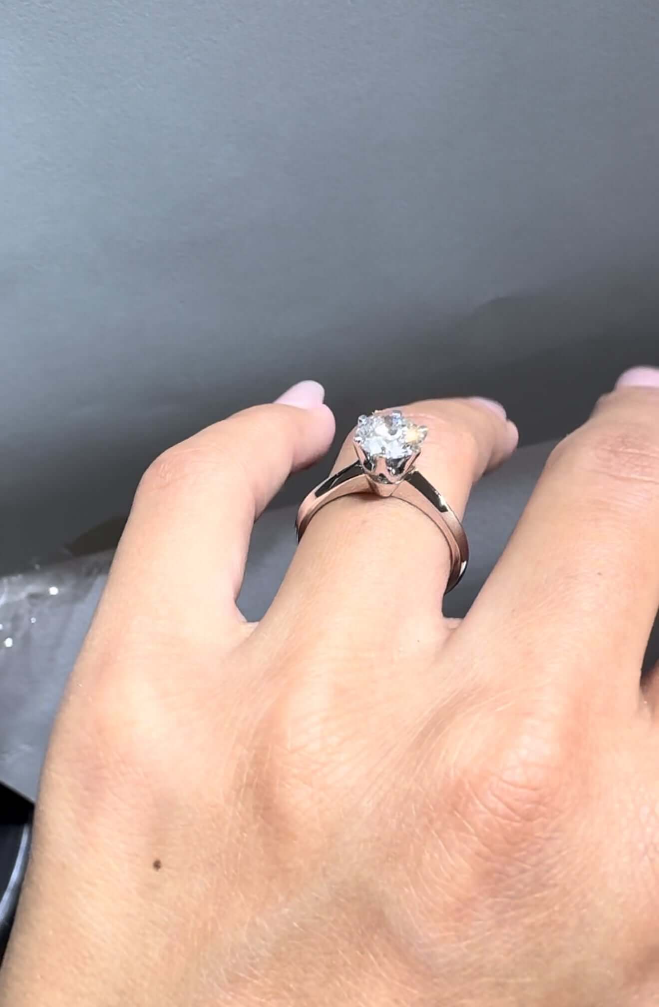 1.50 Ct F Renk SI1 Berraklık Ex Kesim Pırlanta Tiffany Yüzük