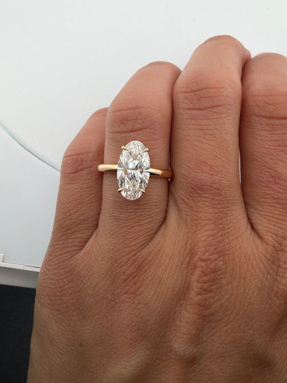 Hailey Moval 2.0 ct