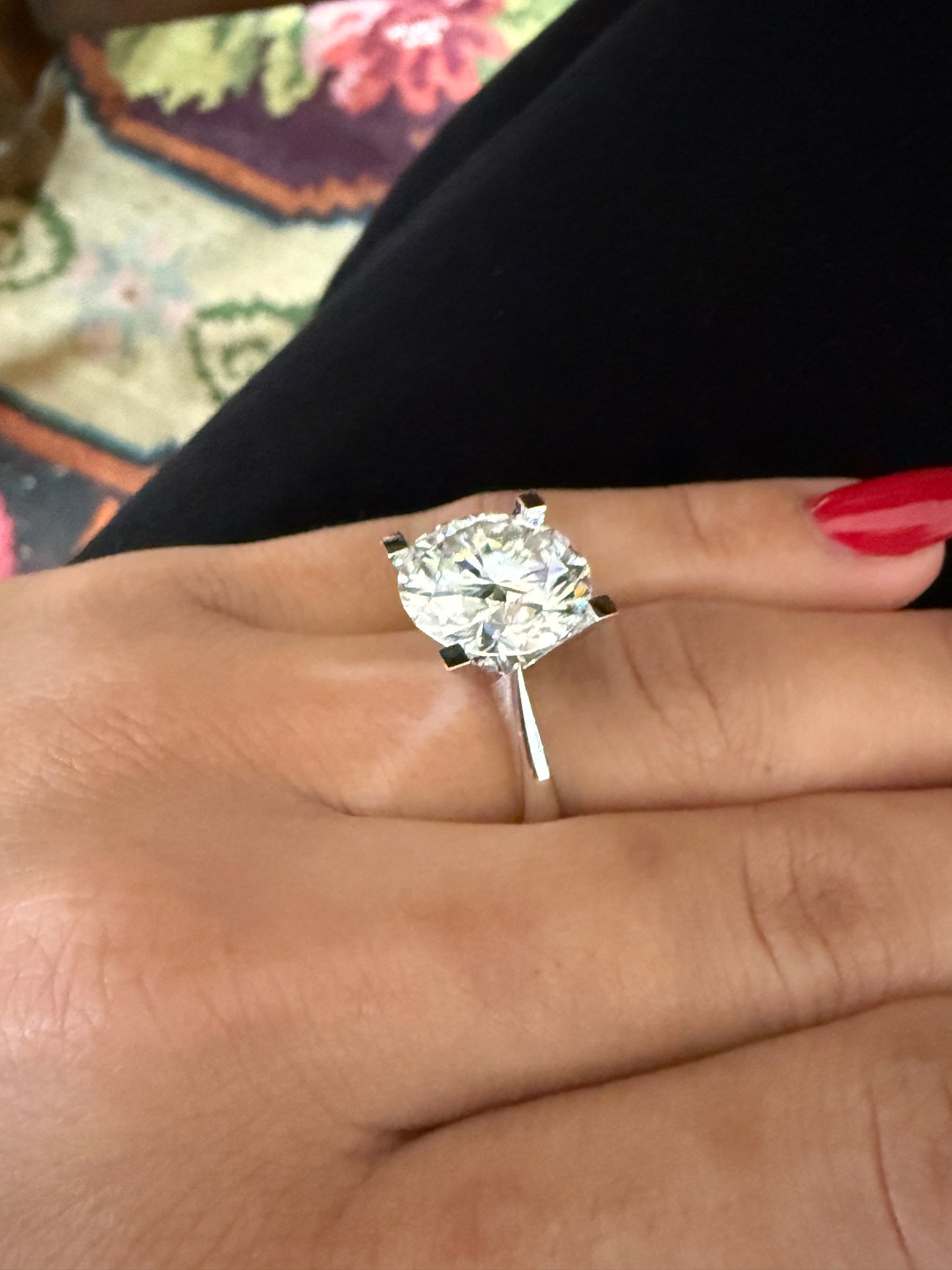 7.00 Ct Valentino Montür Şahane Tektaş Pırlanta Yüzük - E Renk