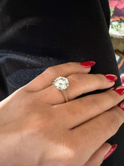 3.60 Ct Tiffany Montür E Renk VS2 Berraklık Tektaş Pırlanta Yüzük - Balıksırtı Kol media 2