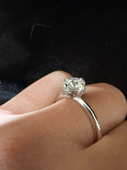 GIA Sertifikalı 1.00 Ct E Renk VS1 Berraklık Pırlanta Yüzük media 2