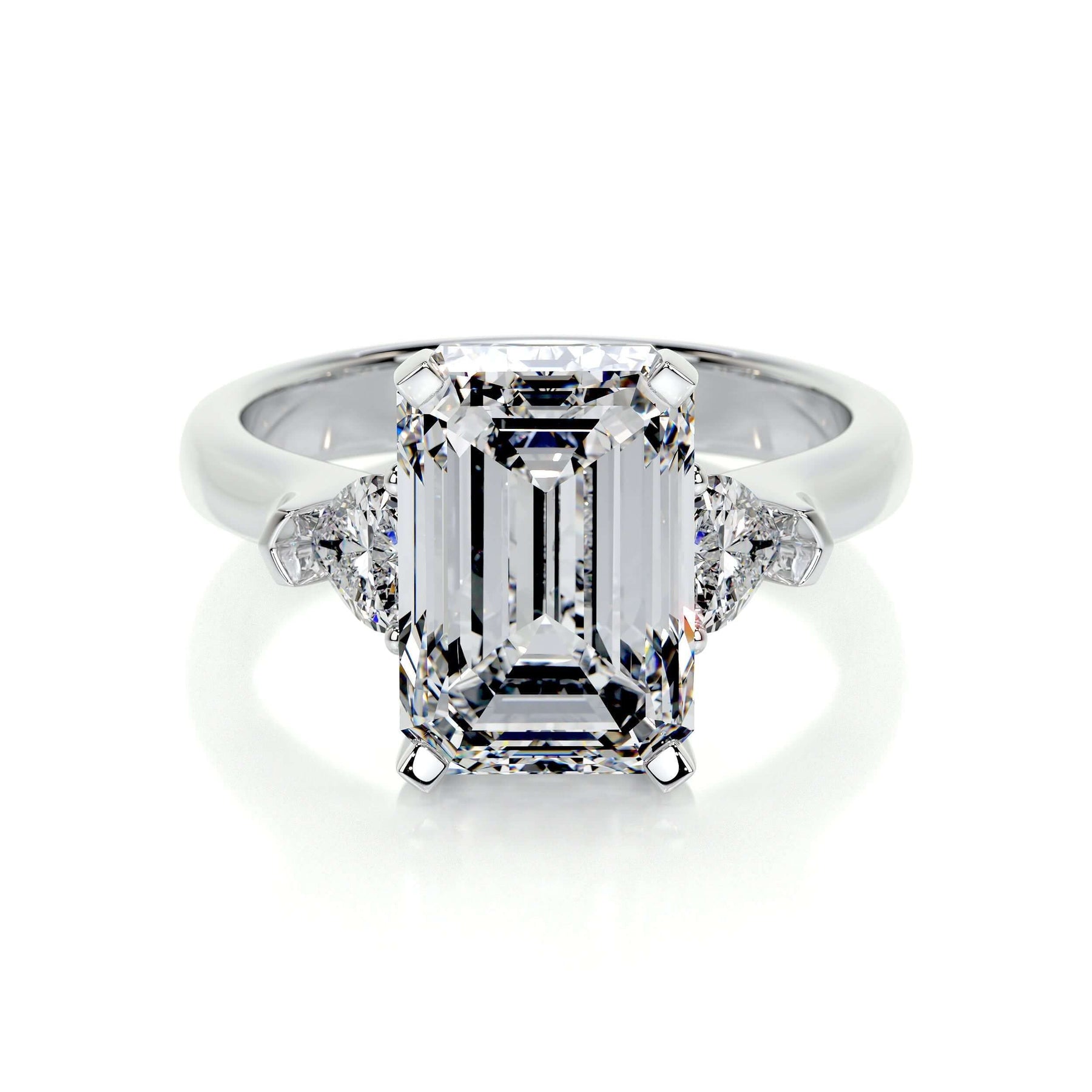 Üç Taşlı Emerald Pırlanta Nişan Yüzüğü