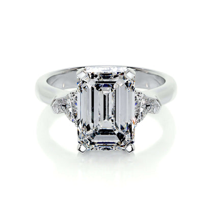 Üç Taşlı Emerald Pırlanta Nişan Yüzüğü