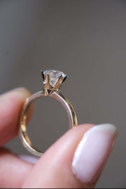 0.90 Ct D Renk VS1 Berraklık Ex Kesim Pırlanta Altın Sarısı Tiffany Yüzük media 1