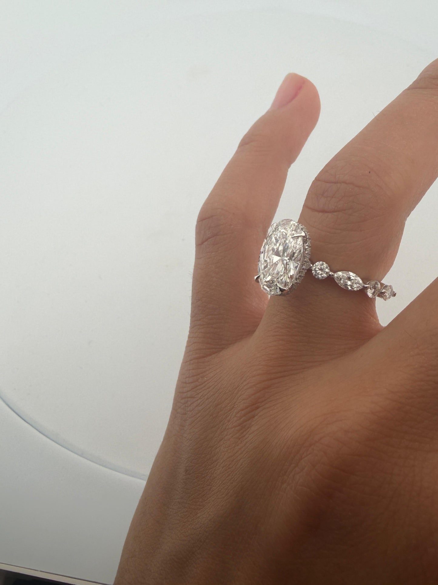 XX  Oval 2.0 - 4.0 ct