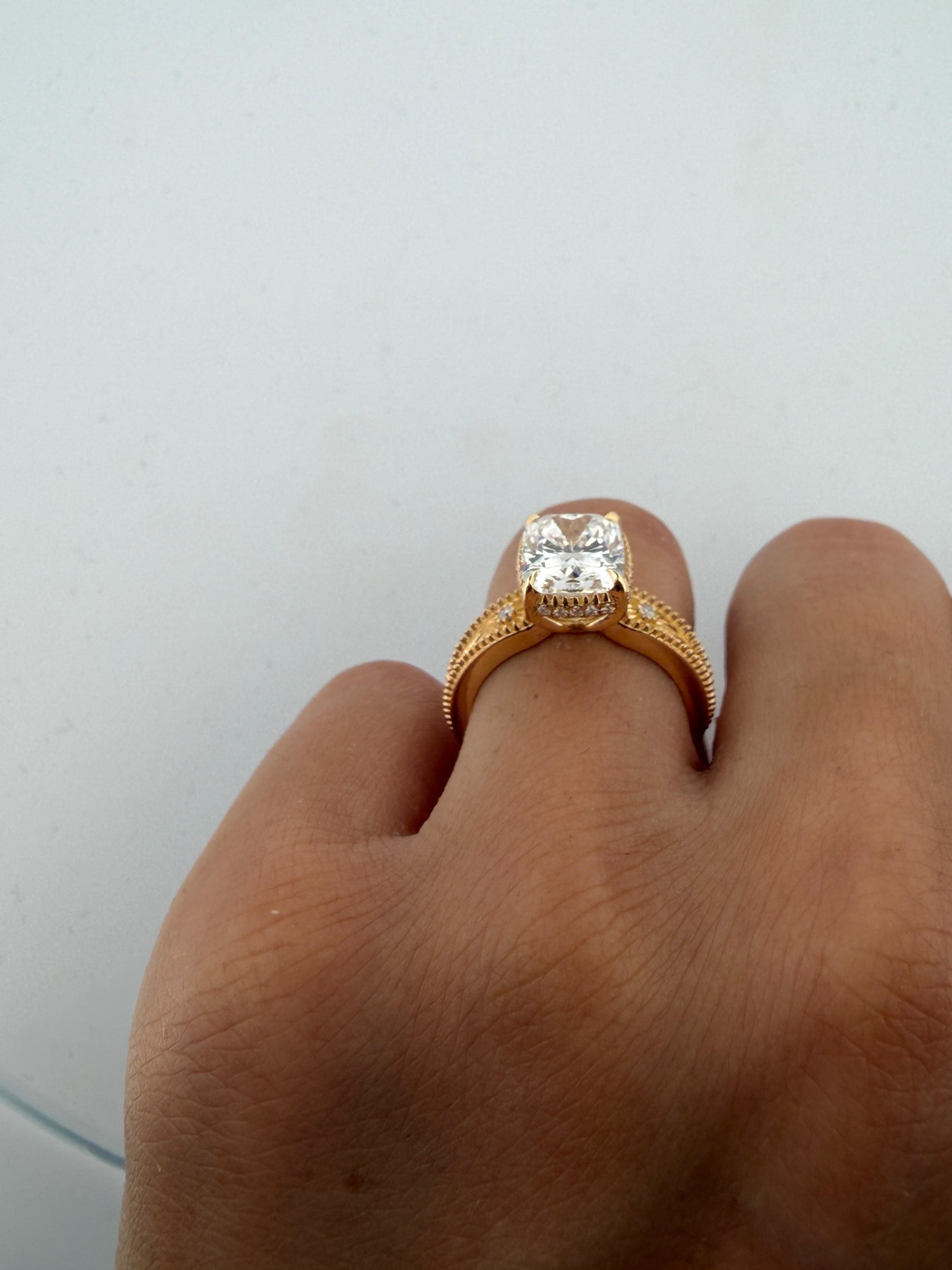 Taylor Swift 3.0 ct