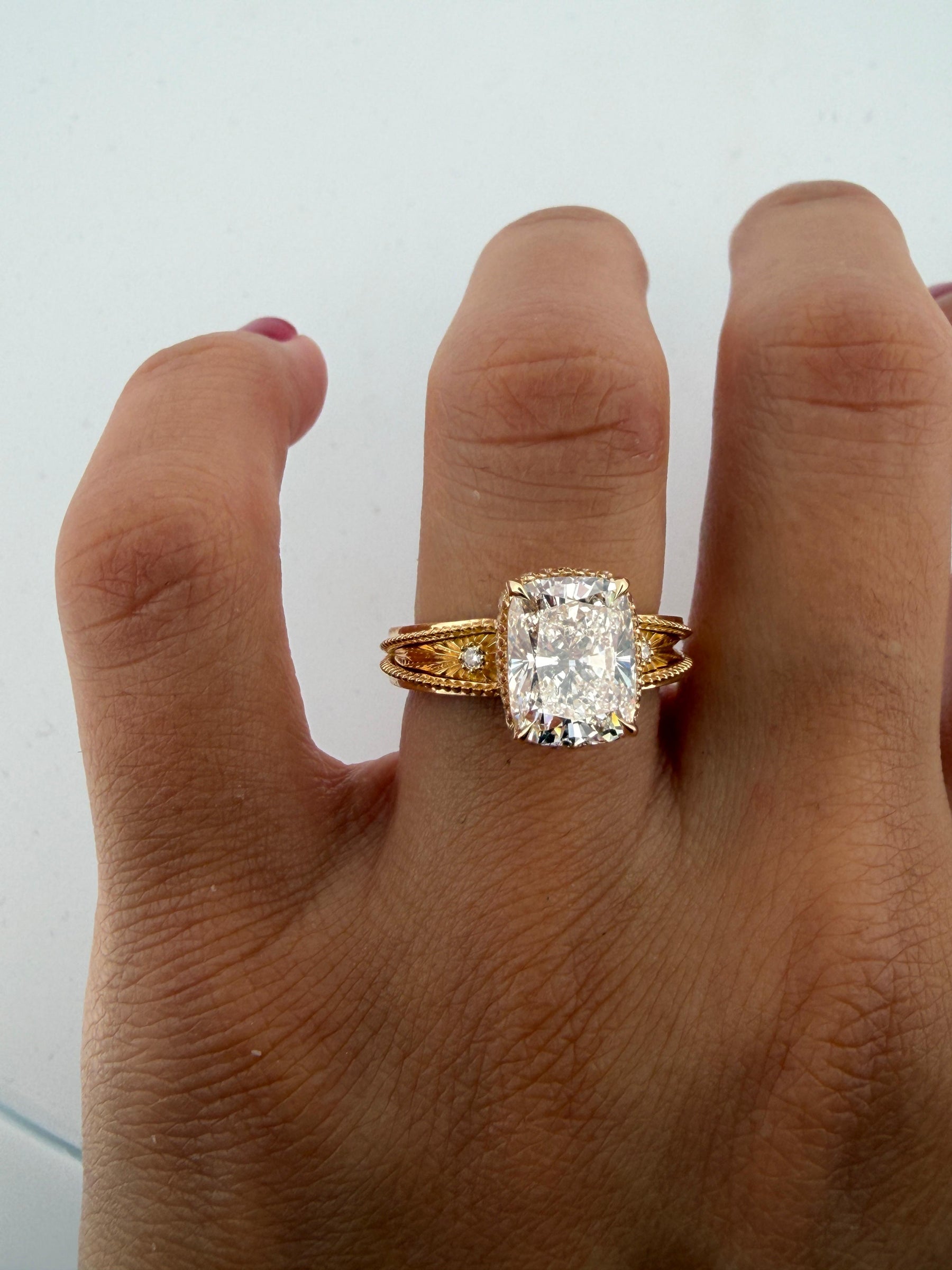 Taylor Swift 3.0 ct