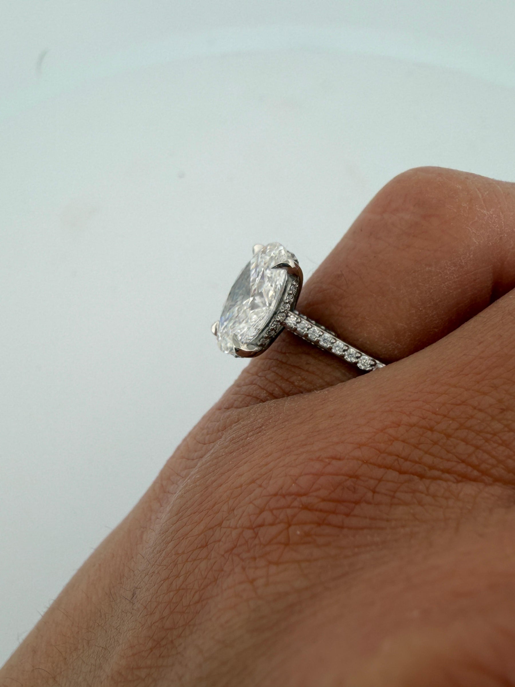 Clemence Oval 2.0 ct Süslü