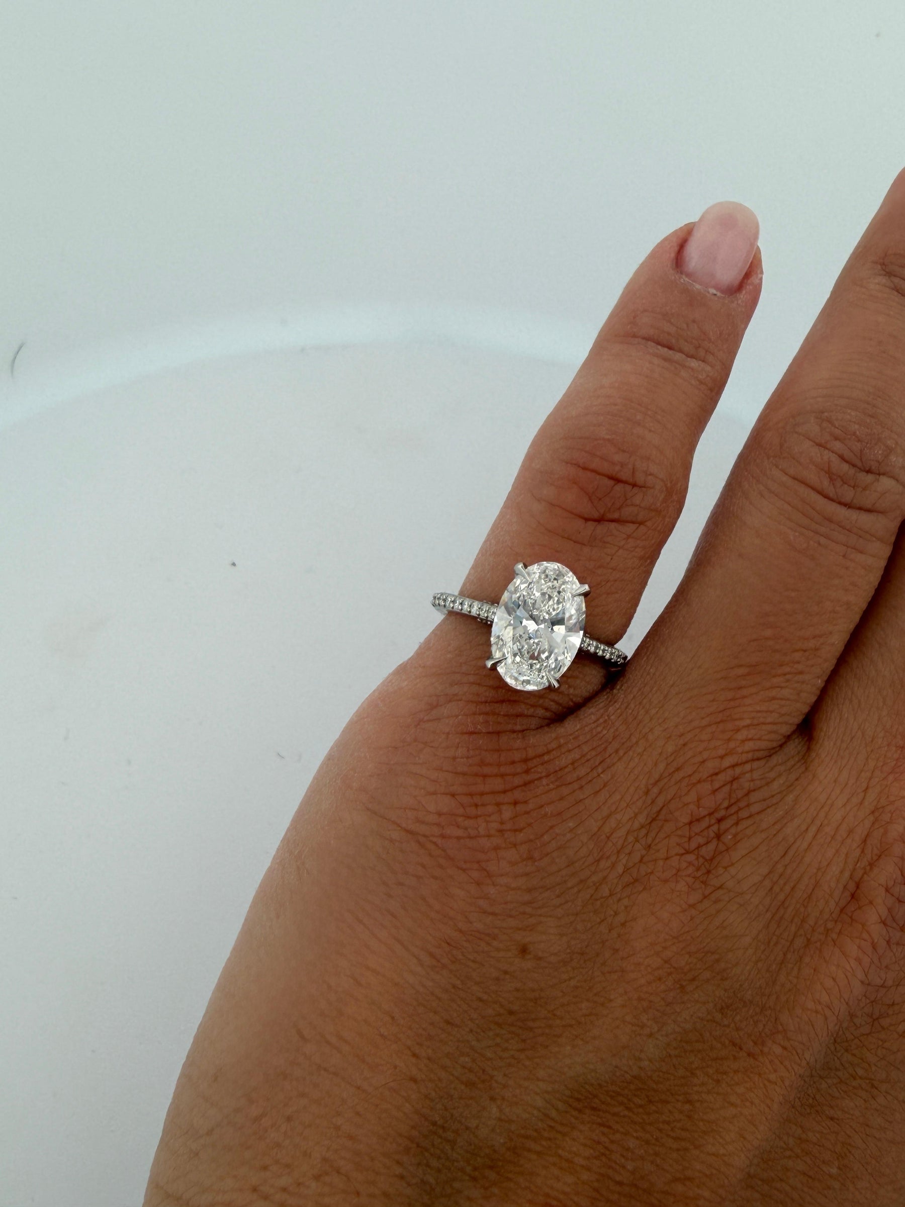 Clemence Oval 2.0 ct Süslü