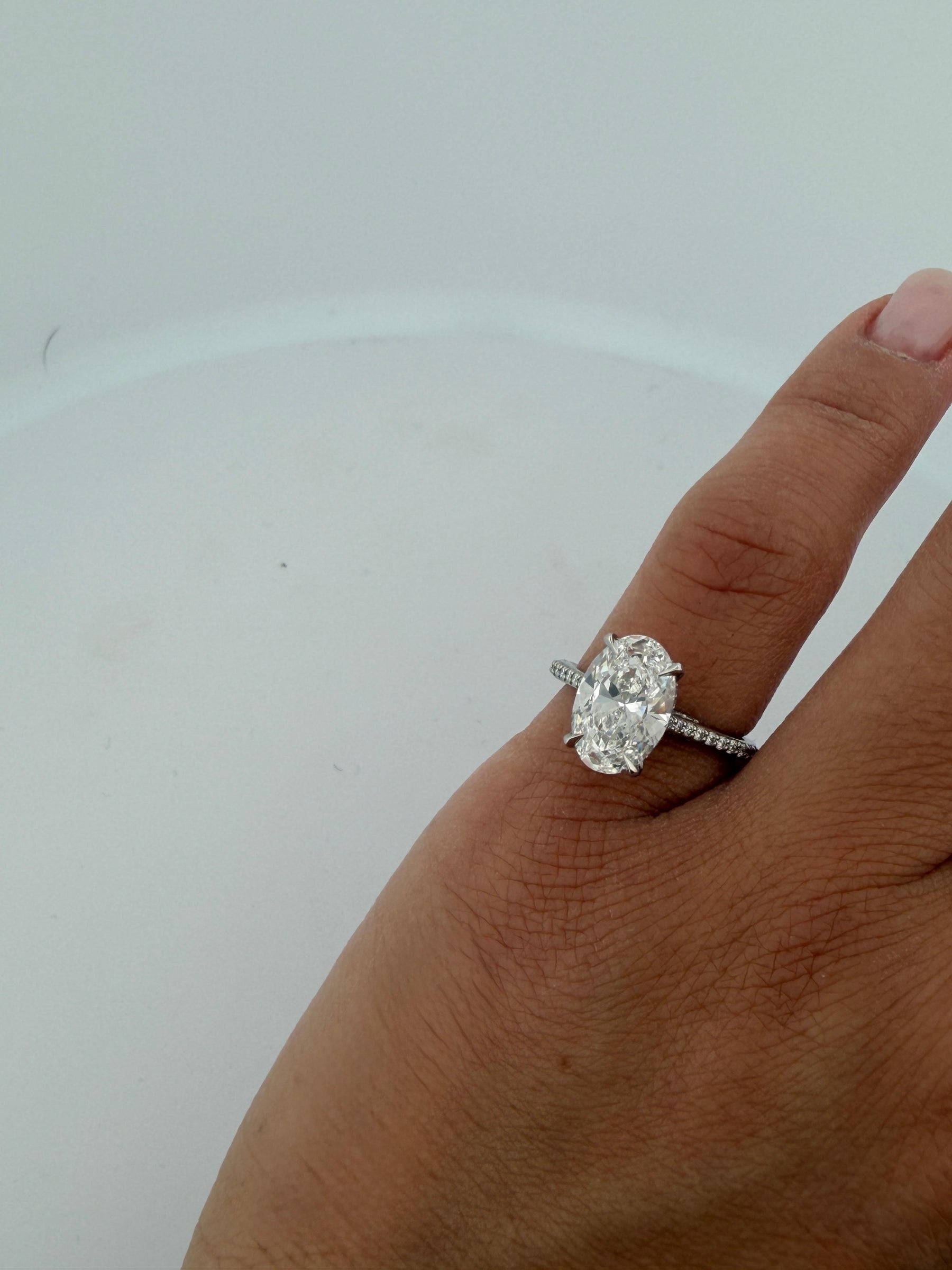 Clemence Oval 2.0 ct Süslü