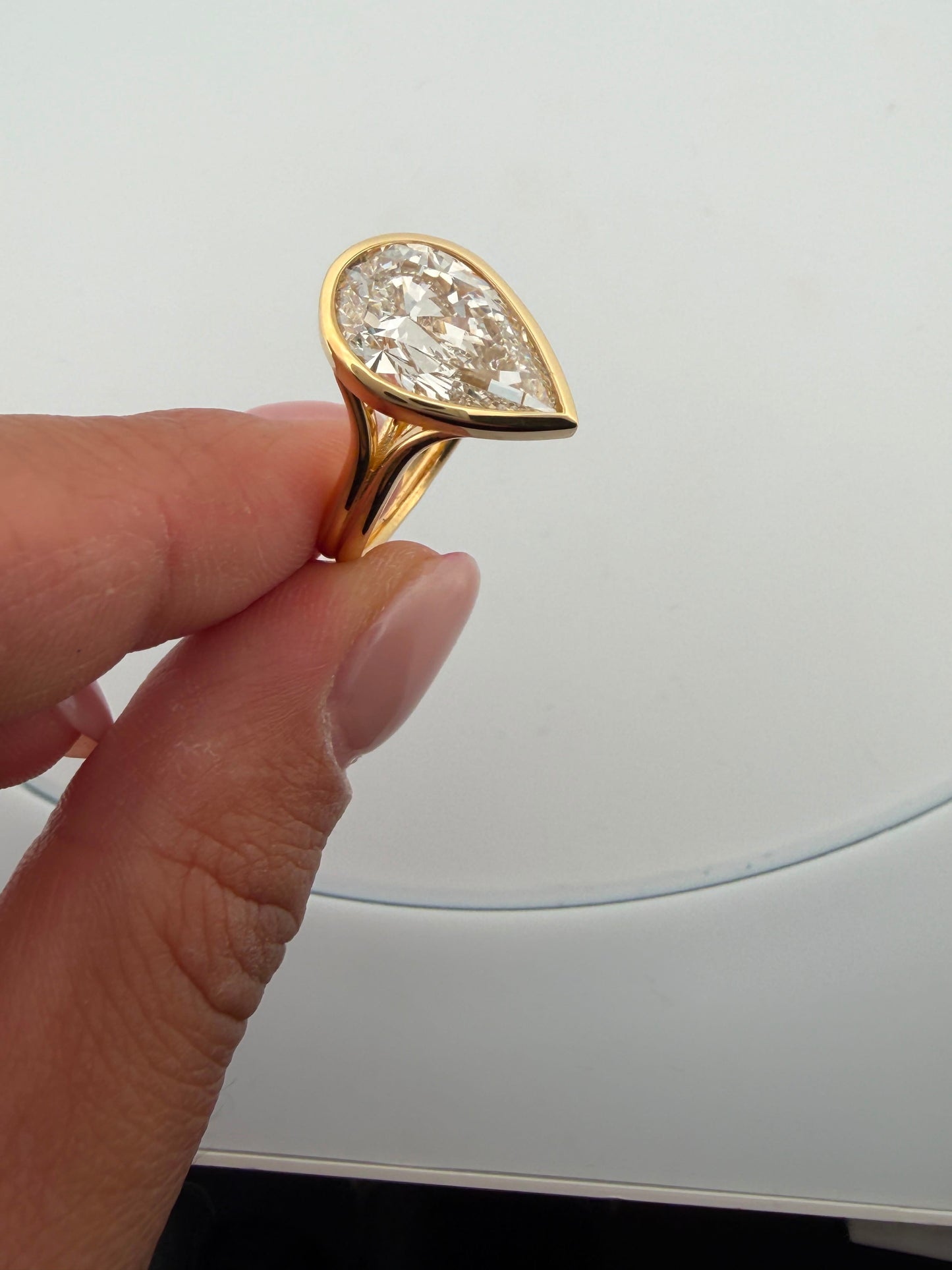Shank Damla 4.0 ct