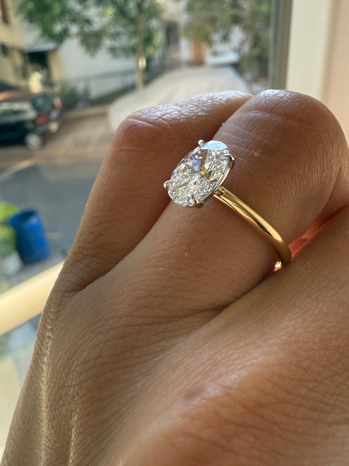 248 Oval Hailey Bieber 2.00 ct