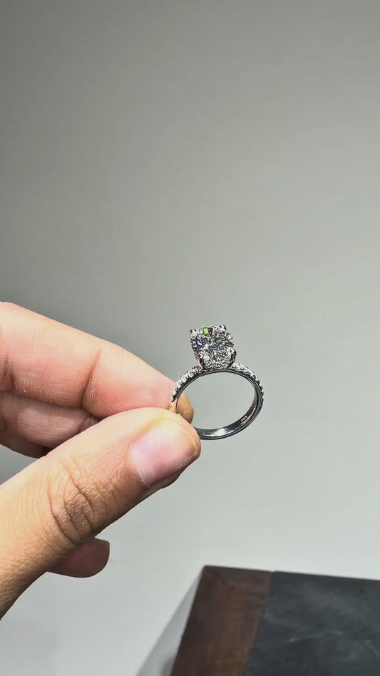 276 Oval Süslü 3.08 ct E VS2
