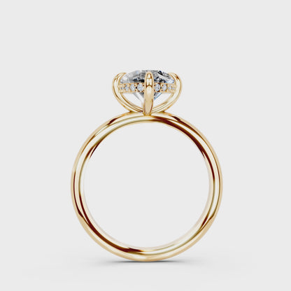 ELARA Oval