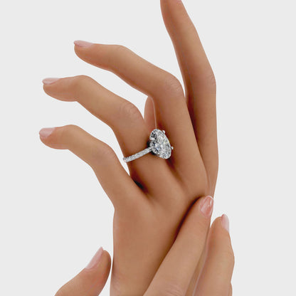 Blake Lively Oval 5.0 ct