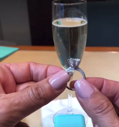 1.21 Ct E Renk Mükemmel Kesim Tiffany Model Sertifikalı Pırlanta Yüzük