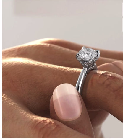 2.01 Ct D Renk Tırnakları Taşlı Sertifikalı Pırlanta Yüzük