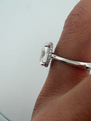 Hailey Knife Edge media 8
